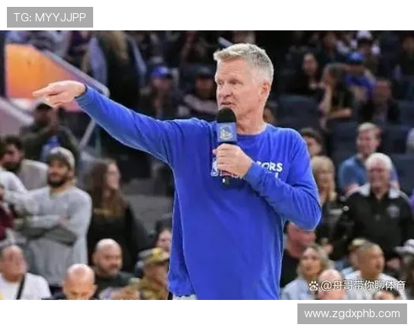 科尔回顾十二年执教生涯称自己一直幸运并盛赞当前球队阵容令人满意